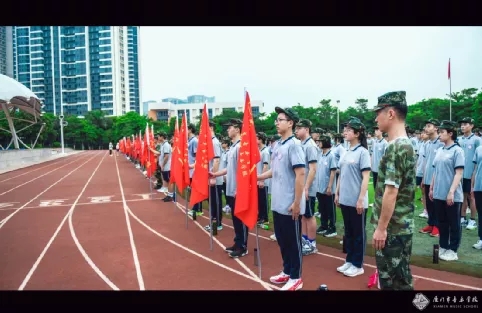 少年壮志，风华正——记厦门市音乐学校2021年中学生军训暨国防教育活动