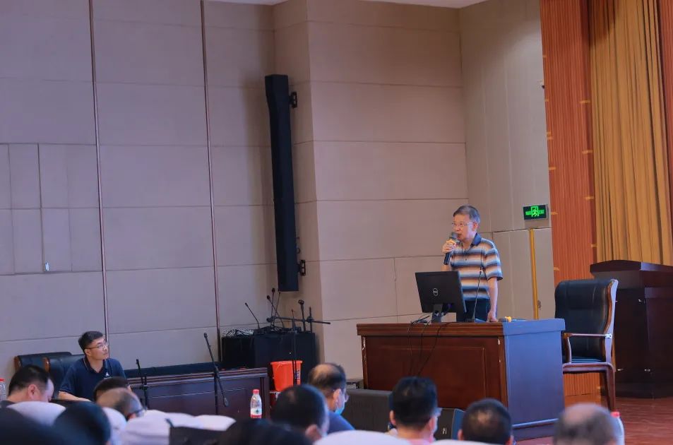 校园动态|竞聘上岗储人才,选贤用能谱新篇——<a href=http://www.555edu.net/school-17/ target=_blank class=infotextkey>厦门同安职业技术学校</a>召开首届中层后备干部竞聘会