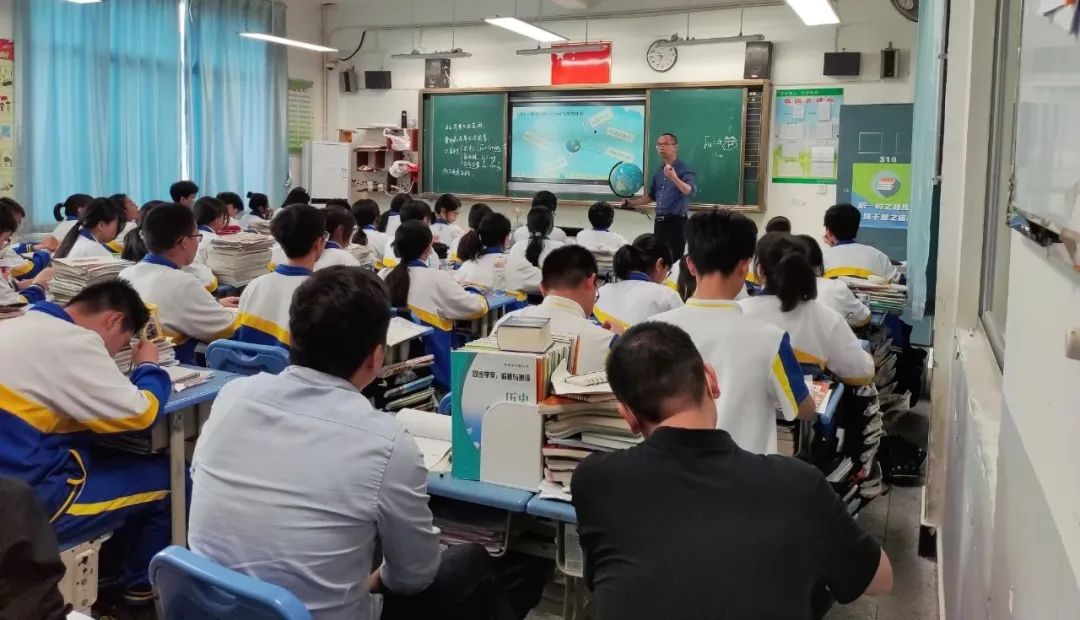 连江华侨中学：聚焦核心素养　赋能课堂教学——2022——2023学年连江华侨中学举办县级教学开放日活动