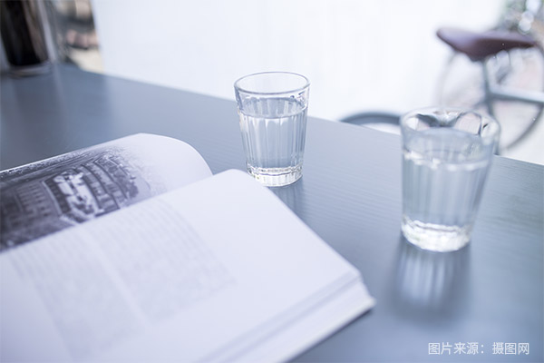 <a href=http://www.555edu.net/school-380/ target=_blank class=infotextkey>ȪѧУ</a>Ҫ
