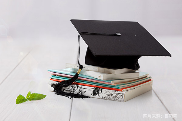 <a href=http://www.555edu.net/school-380/ target=_blank class=infotextkey>ȪѧУ</a>רҵʲô
