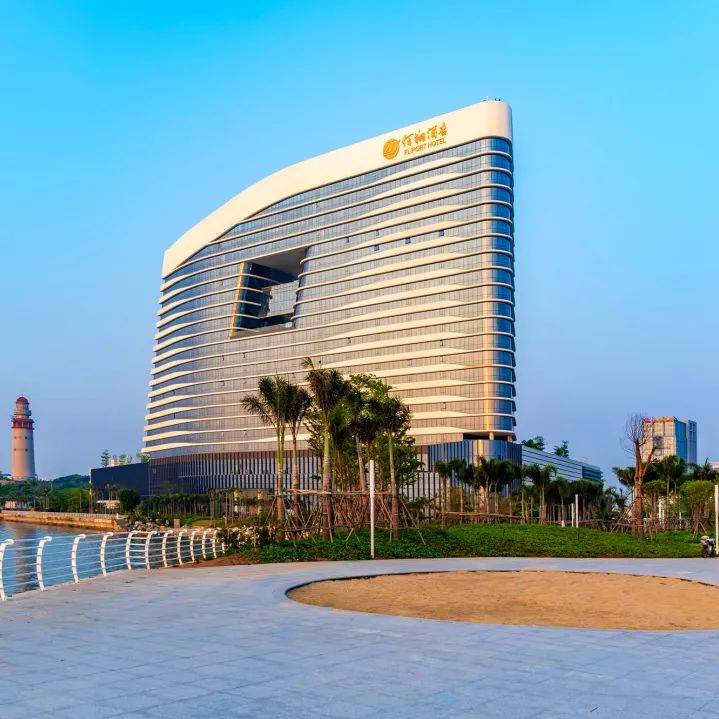 <a href=http://www.555edu.net/school-504/ target=_blank class=infotextkey>福建中华技师学院</a>招生简介