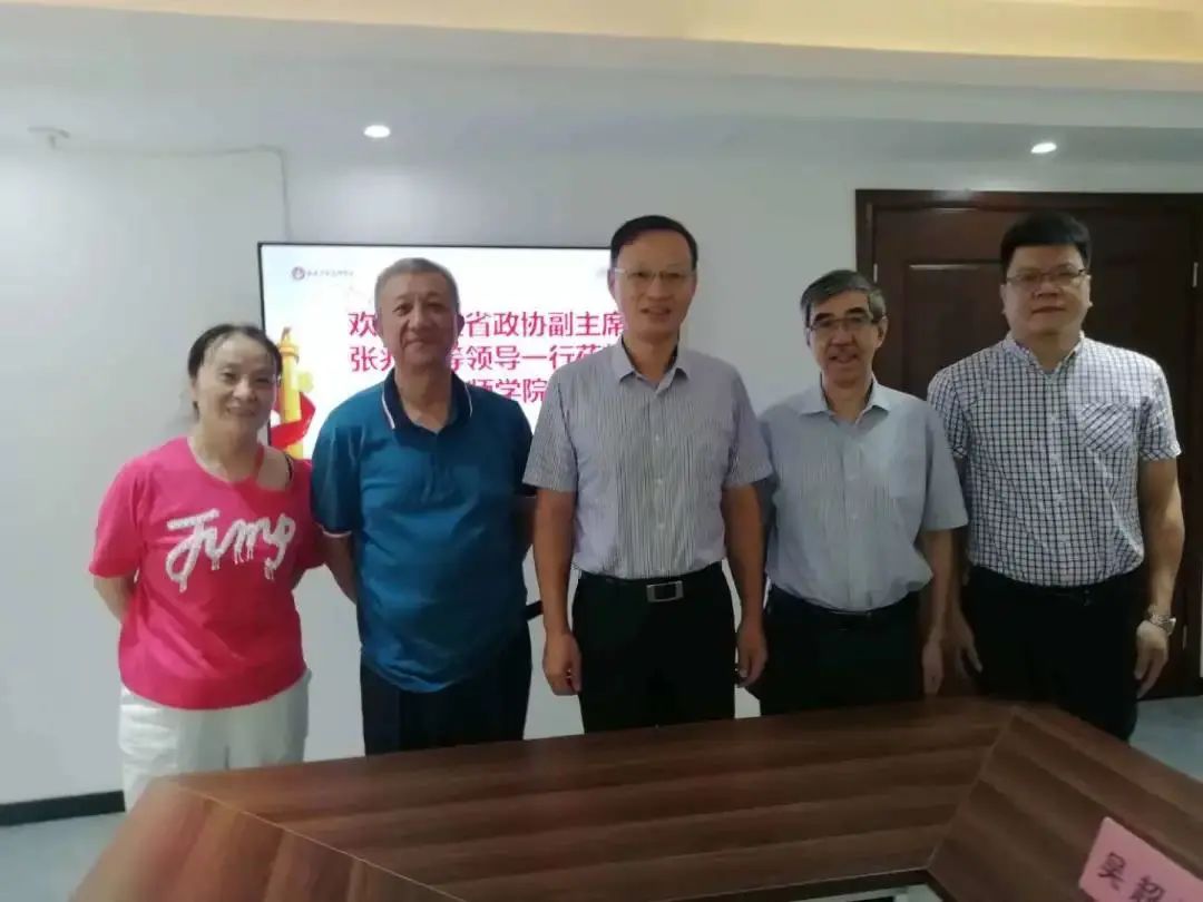 <a href=http://www.555edu.net/school-504/ target=_blank class=infotextkey>福建中华技师学院</a>招生简介